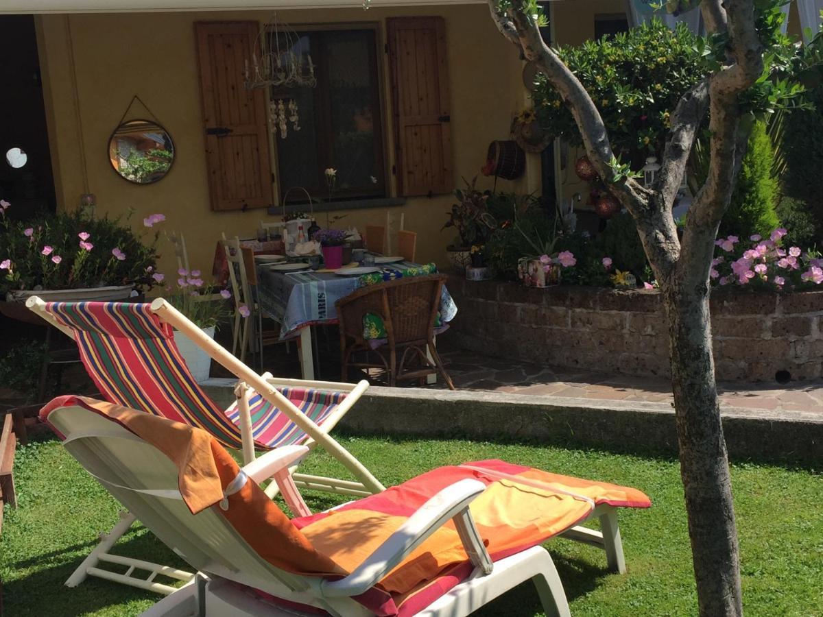 B & B Da Giusy Corte Franca Exterior foto