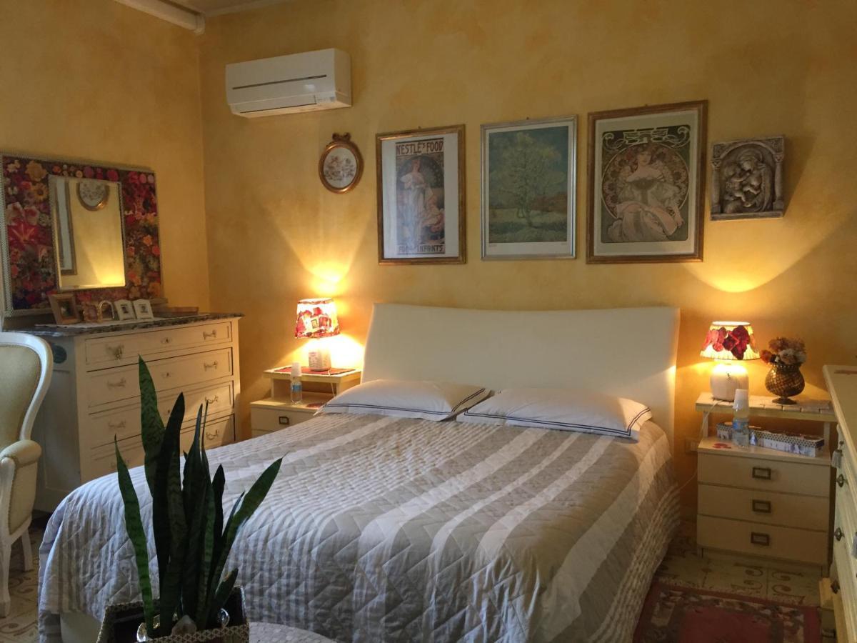 B & B Da Giusy Corte Franca Exterior foto